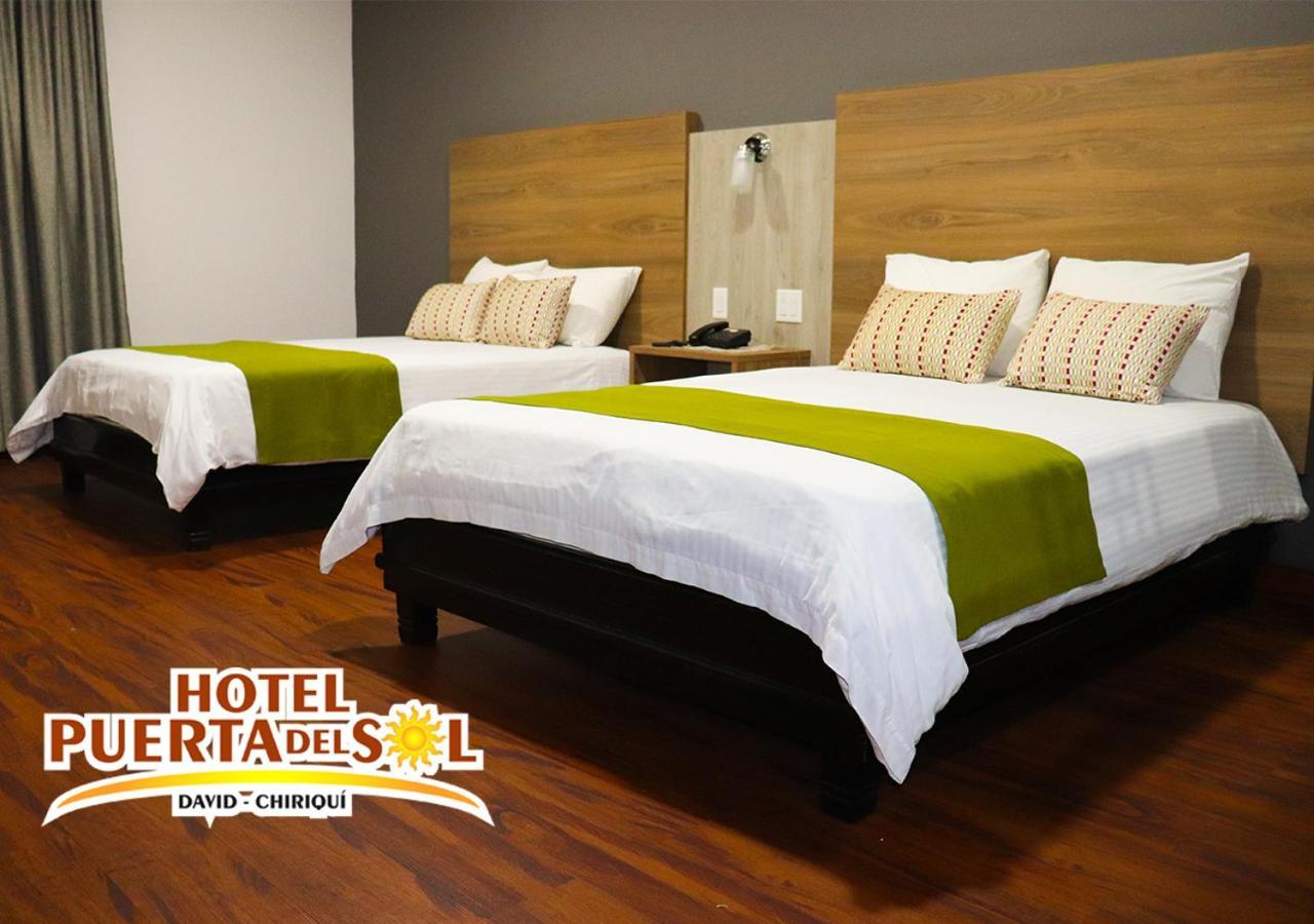 Hotel Puerta Del Sol David Bagian luar foto